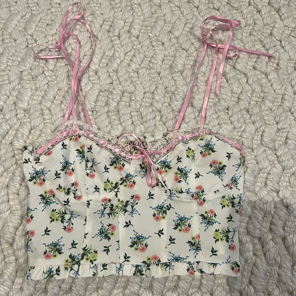 Verge Girl Floral top